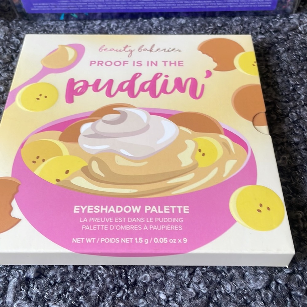Eyeshadow bundle - Picture 4 of 6